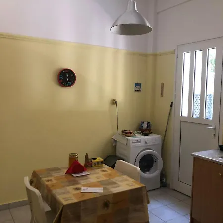 Maison Paisible 80 M2 Holiday home Athens